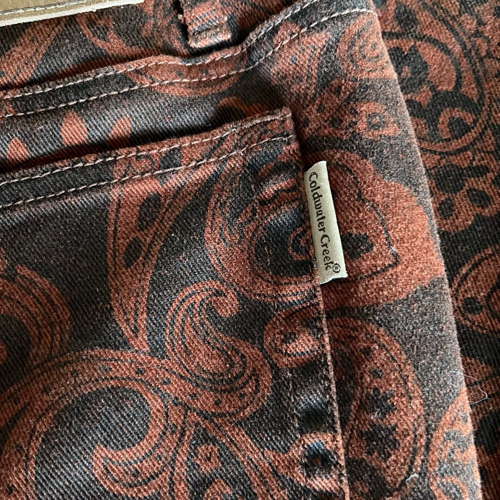 Women's Paisley Print Wide-Leg Pants - Rust/Brown - Picture 11 of 12